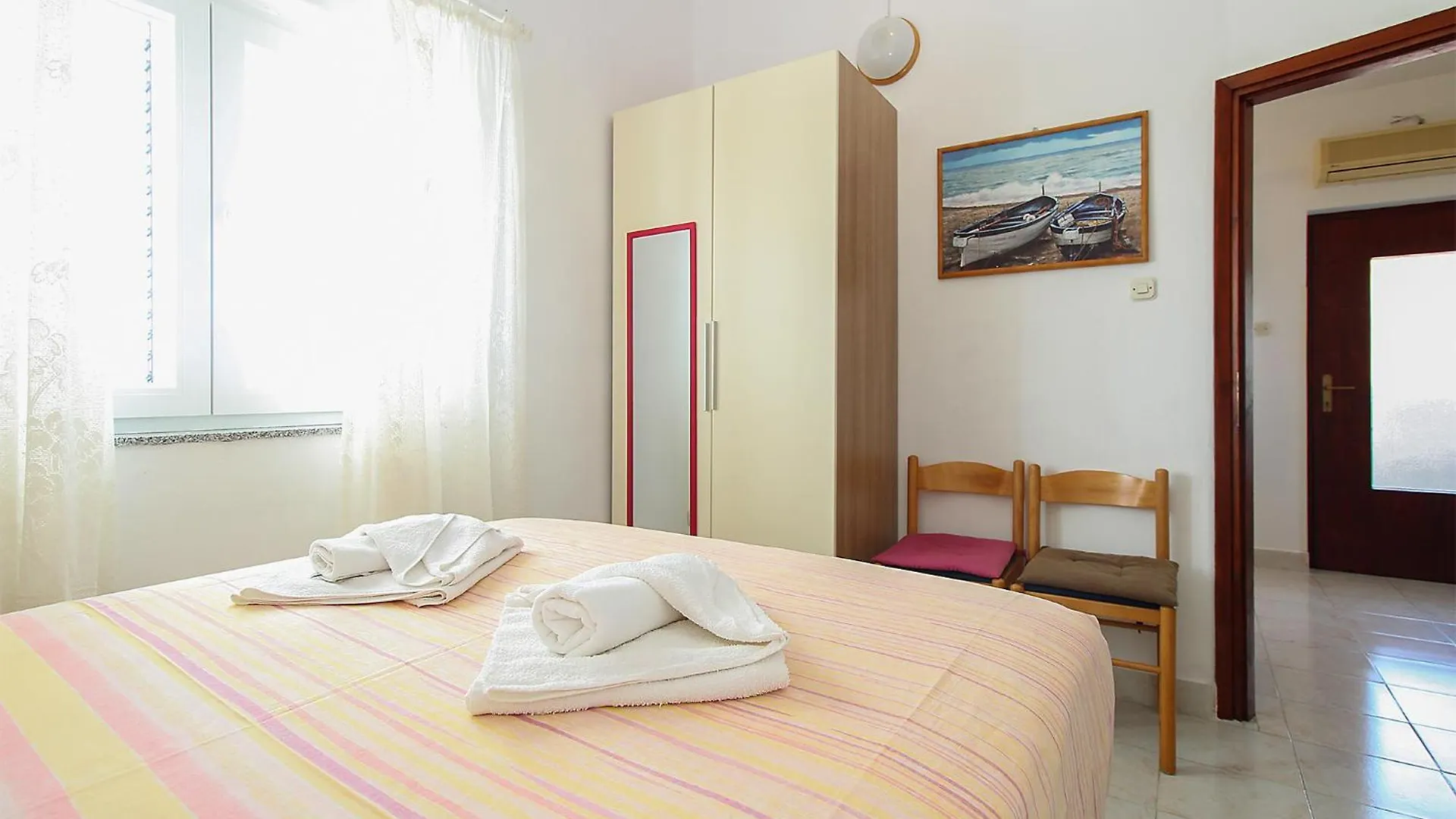 Guest house Apartments And Rooms Milan 2380 Barbariga Croatia